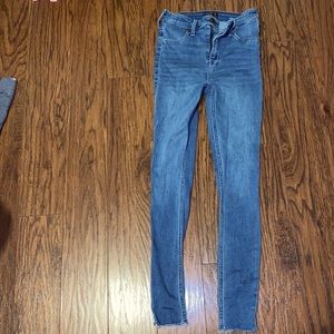 abercrombie and fitch jeans